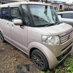 ホンダNBOX の画像
