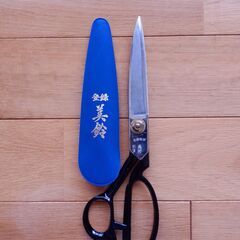 【終わりました】裁ちバサミ（裁縫用ハサミ）の画像