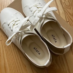 【美品】　2way　スニーカー　バブーシュ　
ホワイトの画像
