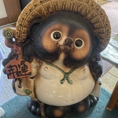 受け渡し決定済み　たぬきの置物の画像
