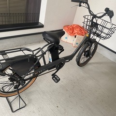 電動アシスト自転車（後ろ子供乗せ可能）の画像