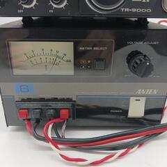 アマチュア無線機&直流安定化電源の画像