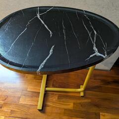 サイドテーブル