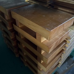 大量にあります！寿司下駄 寿司盛り付け皿 無垢材　木製 の画像