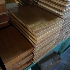 大量にあります！寿司下駄 寿司盛り付け皿 無垢材　木製 の画像