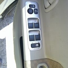 Ｈ26年　エブリィジョインターボ　４WD　PS　PW　ABS　AC　純正CDデッキの画像
