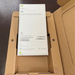 新品未開封 iPhone 16 Pro 128GB デザートチタニウム　SIMフリー　残債なし　クーポン　値下げの画像