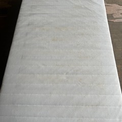 シングルベッド(収納付き)の画像