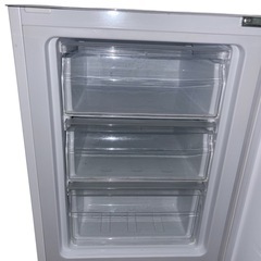 マクスゼン 2ドア冷凍/冷蔵庫 157L　JR160ML01WH [ホワイト]の画像