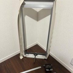 窓設置　ウインドウエアコン　冷暖房　中古　状態良好の画像