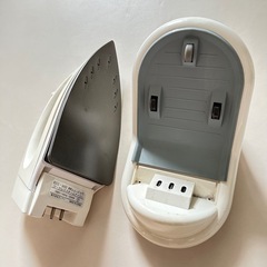 KANSAI　コードレススチームアイロン KSI-802-W の画像