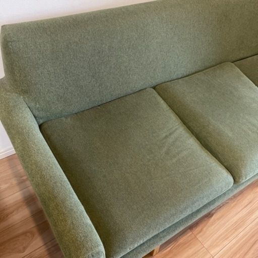 ソファー　海外引越しに伴う家具