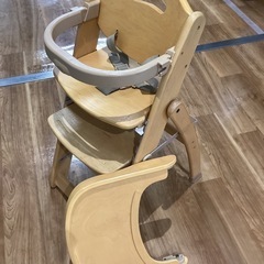チャイルドチェア【町田市再生家具】251118
の画像