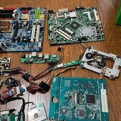 デスクトップパソコン、基盤
の画像