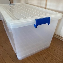 衣装ケースの画像