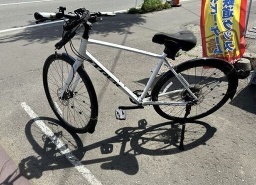 希少XLサイズ Trek FX3 クロスバイク 700C ホワイト 中古 TREK FX-3