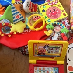 アンパンマン　0-2歳のお子さん向け　絵本　おもちゃなどセットの画像