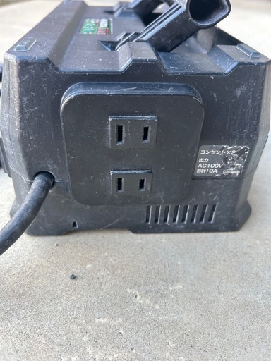 Hikoki     マルチポート充電器

