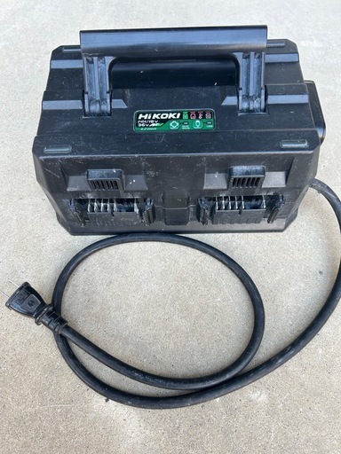 Hikoki     マルチポート充電器