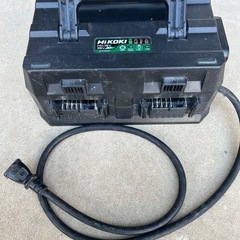 Hikoki     マルチポート充電器
