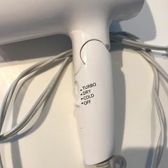 2020年製 Panasonicドライヤーの画像