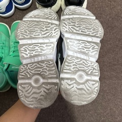 靴、男の子　、幅広いの画像