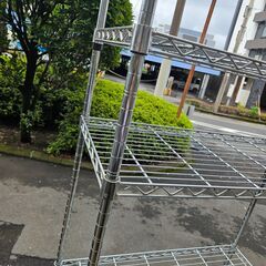 リサイクルショップどりーむ天保山店　No3513　アイリスオーヤマ　メタルラック　ウォールラック　５段収納　床と天井に固定型　耐震制度◎の画像