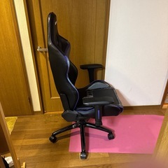 AKRACING ゲーミングチェアの画像