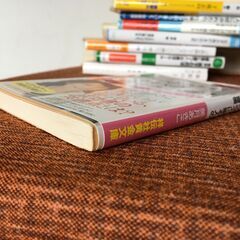 【古本書文庫】CAだけが知っている 美月あきこ 祥伝社黄金文庫 ファーストクラスに乗る人のシンプルな習慣 ベストセラー 平成25年 帯付の画像