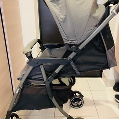 【値下げ】ベビーカー Aprica アップリカ クルリー A型 軽量 コンパクト の画像