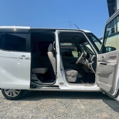 フル装備お買い得車☆H26年式☆月々1万円〜分割払い可❗️ 車検2年付き！【名義変更代込み】大人気☆日産 デイズルークス☆Bluetooth対応ナビ付き☆走行中DVD見れます☆ETC付き☆便利なバックカメラ付き☆両側電動スライドドア☆ドラレコ付き☆スマートキー☆フルオートエアコン☆事故修復歴無し☆そのまま乗って帰れます❗️の画像