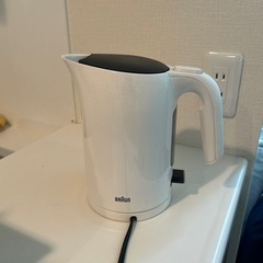 BRAUN 電気ケトル