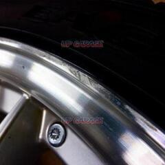 【19インチ 8j】 マルチフォルケッタ グッドイヤー245/35r19の画像