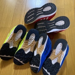 スニーカーの画像