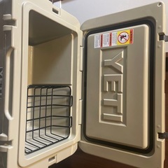 yeti YETI クーラーボックス　45サイズの画像