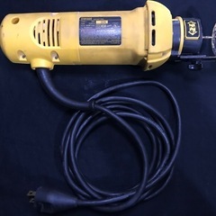 DEWALT(DW660)カットアウトツールの画像