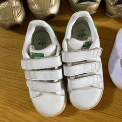 スニーカーの画像