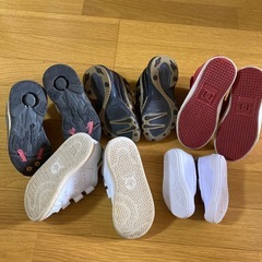 スニーカーの画像