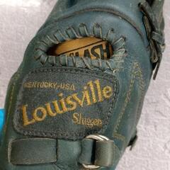 0714-057 野球グローブ Louisville Sluggerの画像