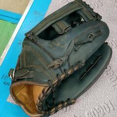 0714-057 野球グローブ Louisville Slugger