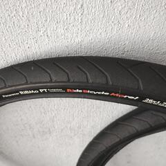 中古パナレーサー26インチ×1.75の画像