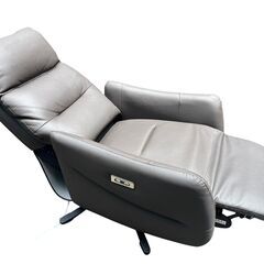 ニトリ Nitori モーター電動パーソナルLE01 電動リクライニングチェア 動作確認済 美品　直接引取大歓迎‼　地域限定有料配送サービスあり‼の画像