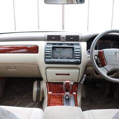 乗出し価格!! 車検2年付 クラウン 14年式 6.0万km 修理歴無し ワンオーナー キーレス ＥＴＣ ナビ 禁煙車 諸費用コミコミ!の画像
