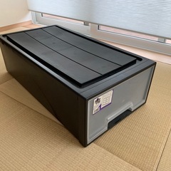 一個追加しました。衣装ケース、３個台まとめて差し上げます！の画像