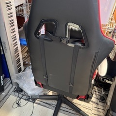 GTレーシング ゲーミングチェア 赤 レッド 未使用に近いの画像
