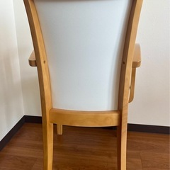 肘付き椅子　チェア　1脚　（2脚あり
）　　　の画像