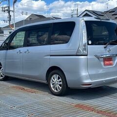 月々２万円～　自社ローン歓迎　☆セレナHV　両側電動スライドドア☆の画像