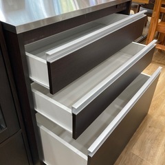 【トレファク高槻店】取りに来れる方限定！キッチンキャビネットのご紹介です！の画像