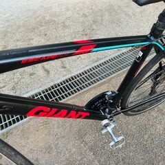 0011 GIANT クロスバイクの画像