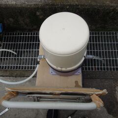寺田 ホームポンプ　６０ＨＺ THP-250KS  今まで使っていました。　サビでタンクに穴が空いたりで応急補修しています。の画像